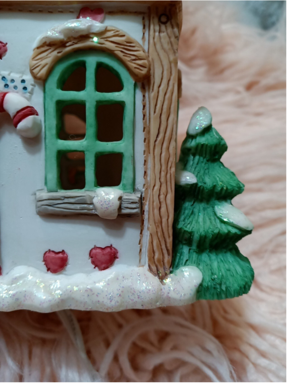 Santa's Workshop Lighted Santa's House Toys For Good Girls & Boys Christmas Tree - Picture 11 of 16